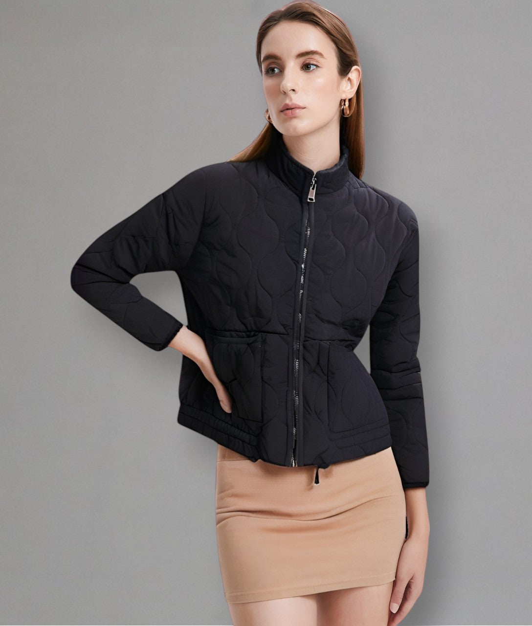 Oceana – Jas met elegant golfdesign